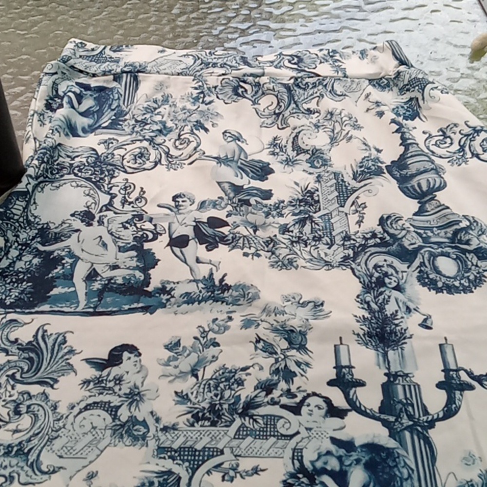 Roman Inspired Cherub Skirt